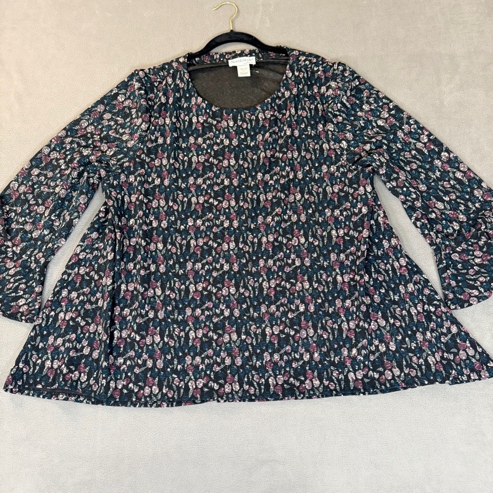 North Style Women's Floral Long Sleeve Top- Flounce Sleeve- 1X- New